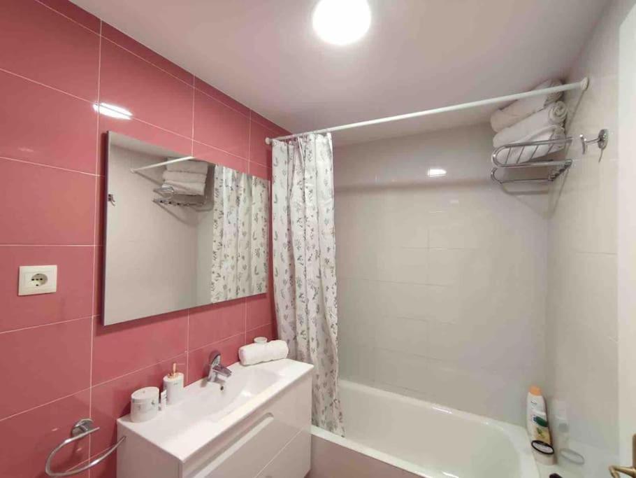 לרדו Exclusivo Apartamento Con Aparcamiento Gratuito מראה חיצוני תמונה
